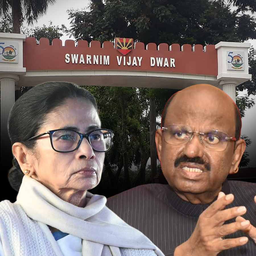 Indian Army seeks Governor CV Anand Bose’s intervention on the issue of CM Mamata Banerjee\\\\\\\'s comments