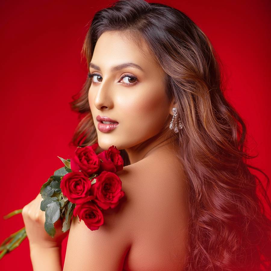 জ্যোতির্ময়ী কুন্ডু কোথায়?