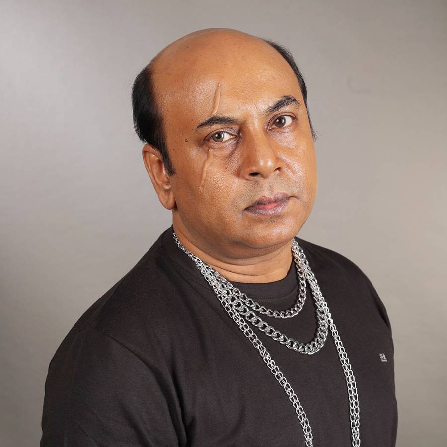 এ কোন রূপে অনির্বাণ চক্রবর্তী?