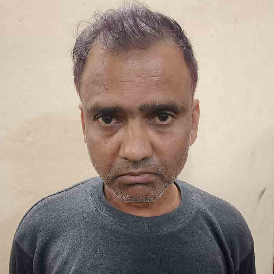 নাজির খান।