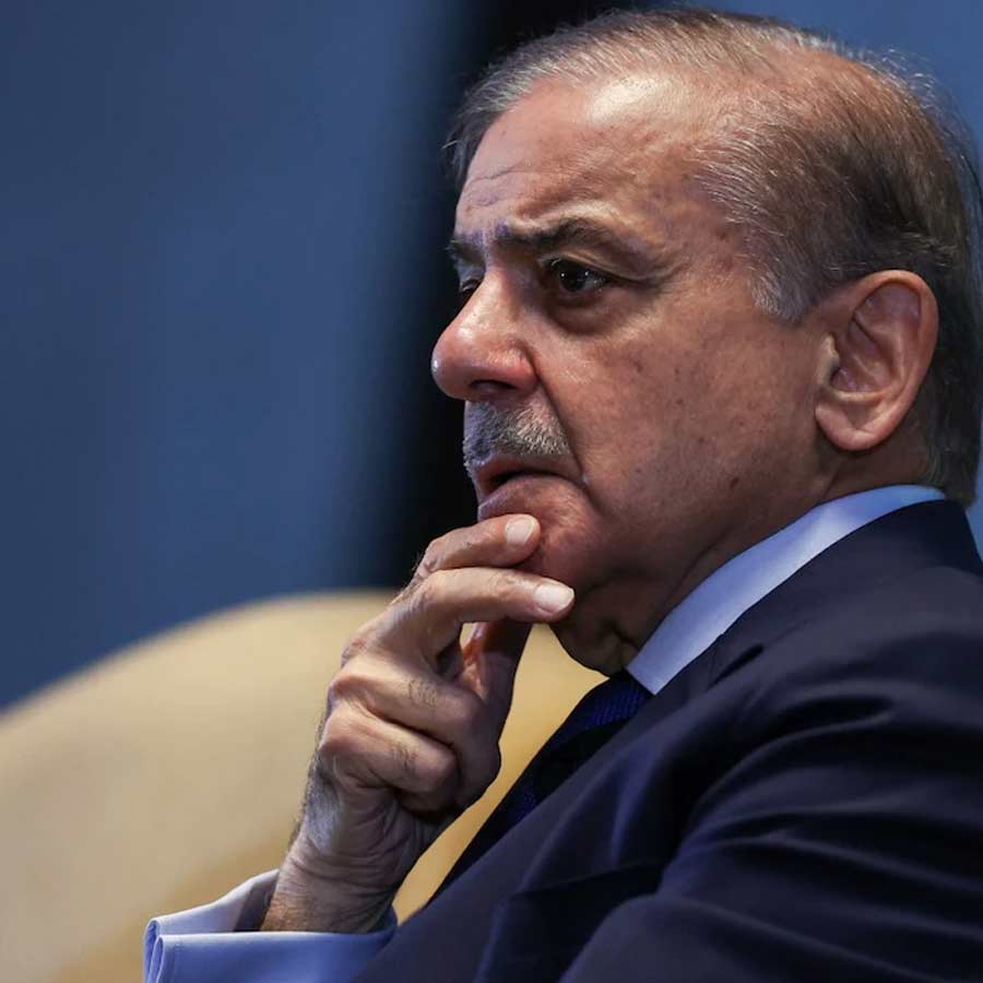 Fighter Jet Deal Talks Can Fall Through Due to International Pressures, Says Pakistan’s Defence Production Minister