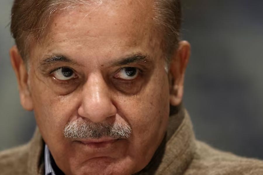 Fighter Jet Deal Talks Can Fall Through Due to International Pressures, Says Pakistan’s Defence Production Minister