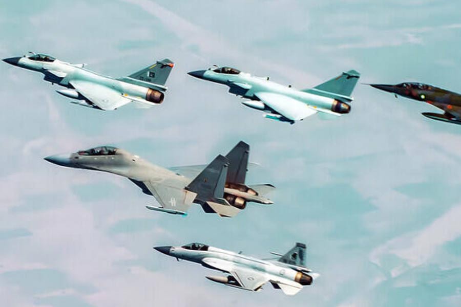 Fighter Jet Deal Talks Can Fall Through Due to International Pressures, Says Pakistan’s Defence Production Minister