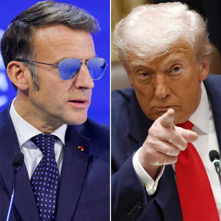 (বাঁ দিকে) ফরাসি প্রেসিডেন্ট ইমানুয়েল মাক্রোঁ, মার্কিন প্রেসিডেন্ট ডোনাল্ড ট্রাম্প (ডান দিকে)।