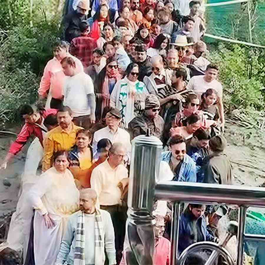 Concern regarding Sundarbans tourism due to lack of adequate jetties