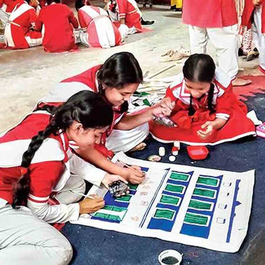 Students are in charge of puja at a school in Howrah