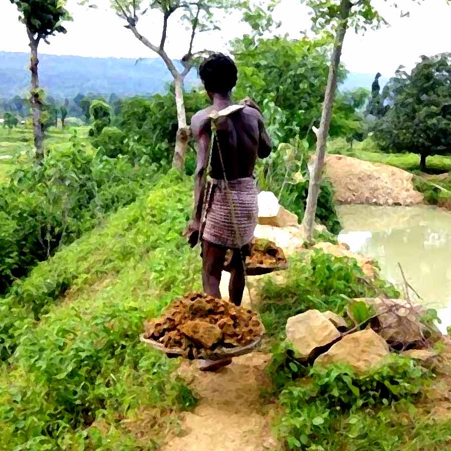 Tribal Man Spends 27 Years Digging a Pond