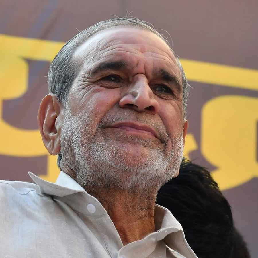 Delhi court acquits Sajjan Kumar in Janakpuri violence case