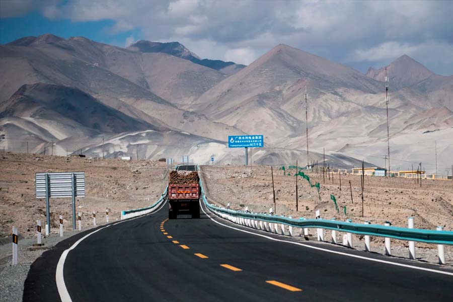 Is Pakistan deceiving USA with the claim of having huge reserve of rare earth metals