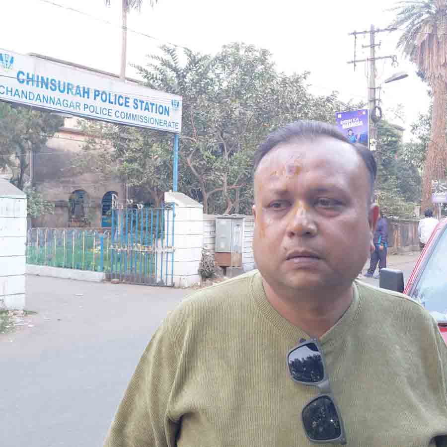 A person was beaten for protesting against loud music  in Saraswati Puja Pandal at Chinsurah dgtld