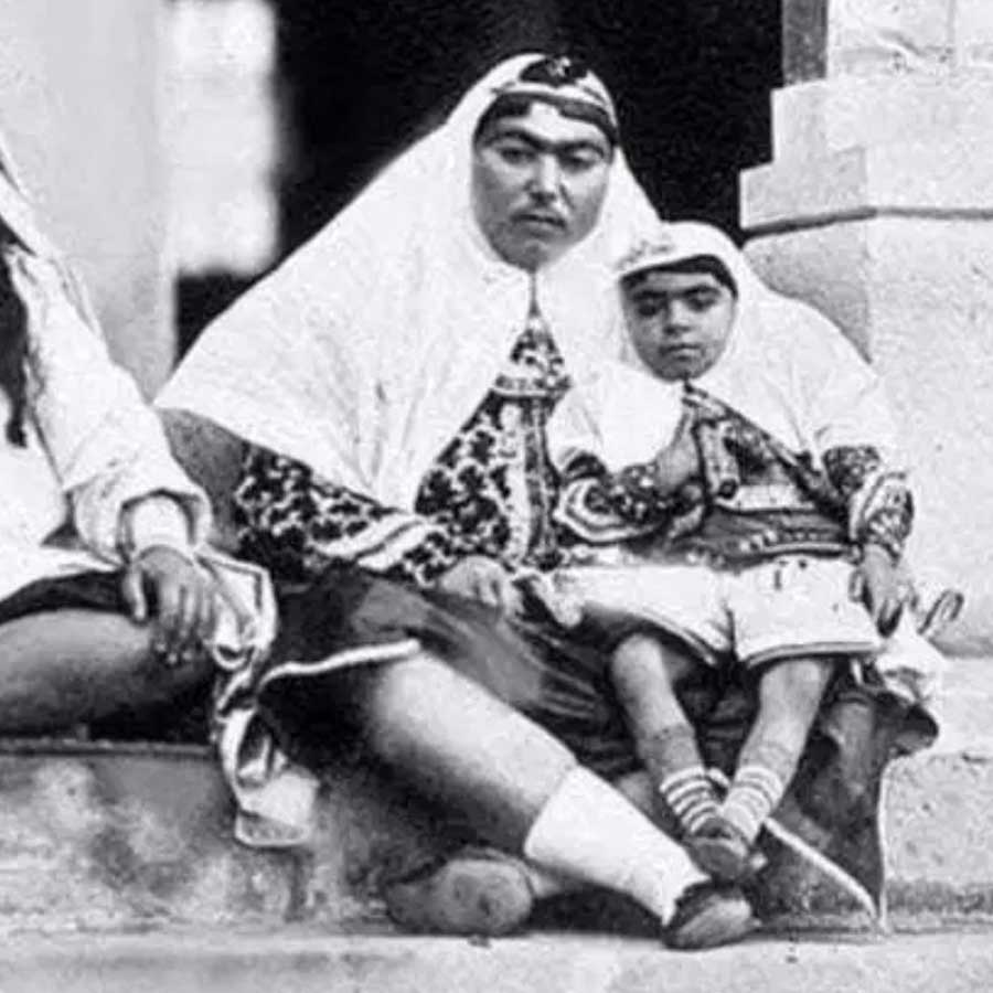 What is the truth behind viral post in social media related to Princess Qajar