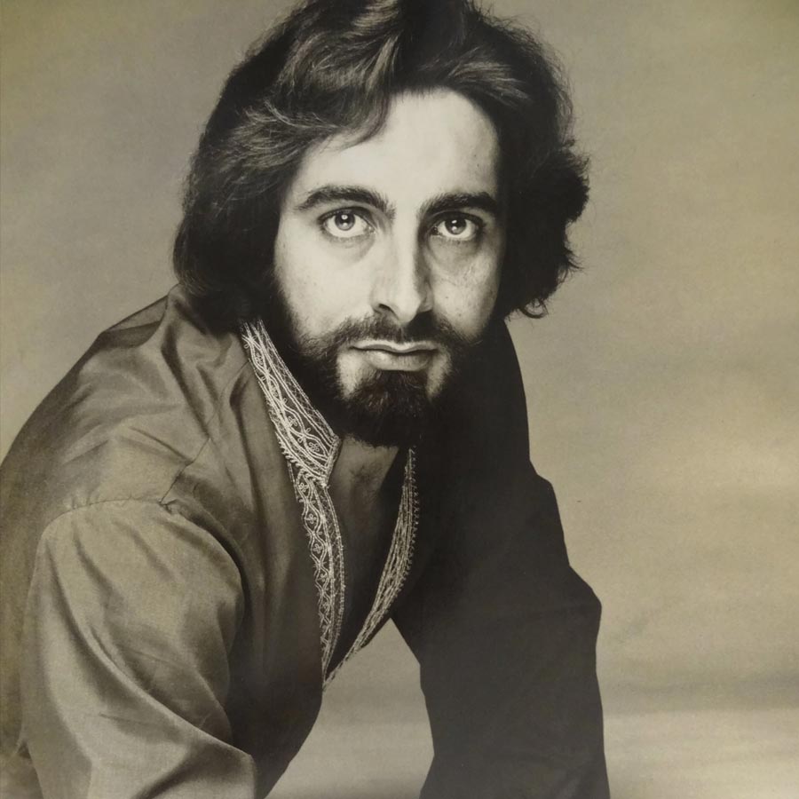 Kabir Bedi