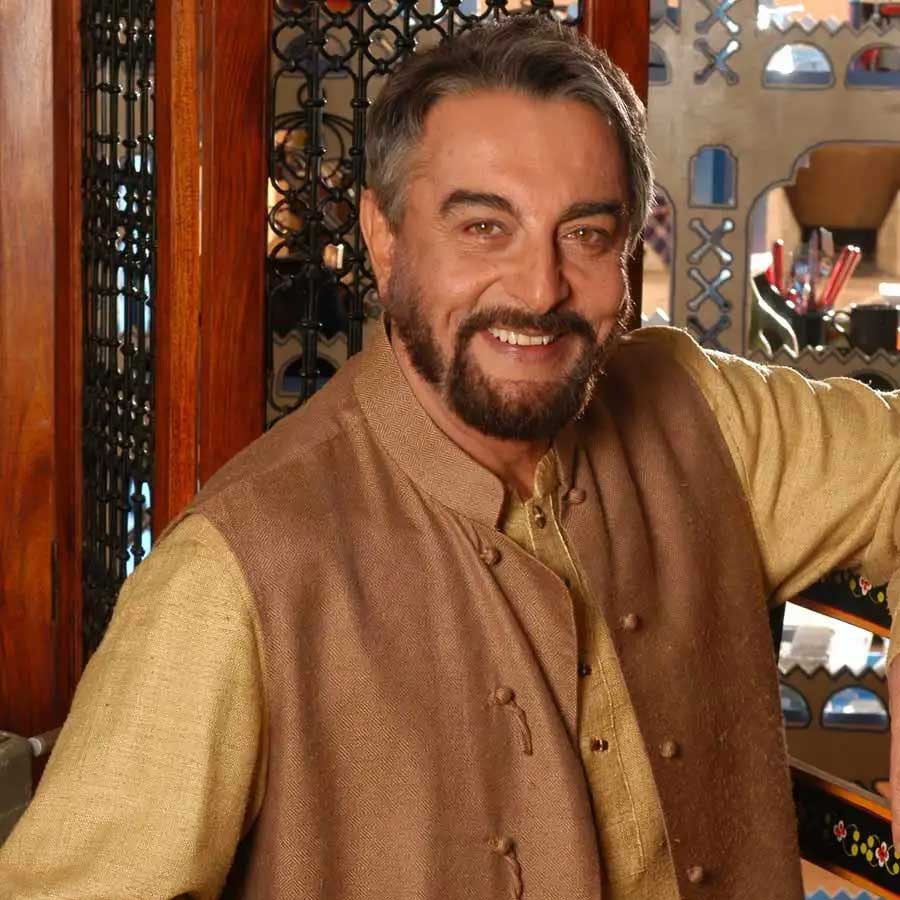 Kabir Bedi