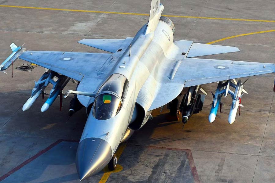 China will overpower US air supremacy by deploying around 1300 stealth fighter jets by 2030, says report 