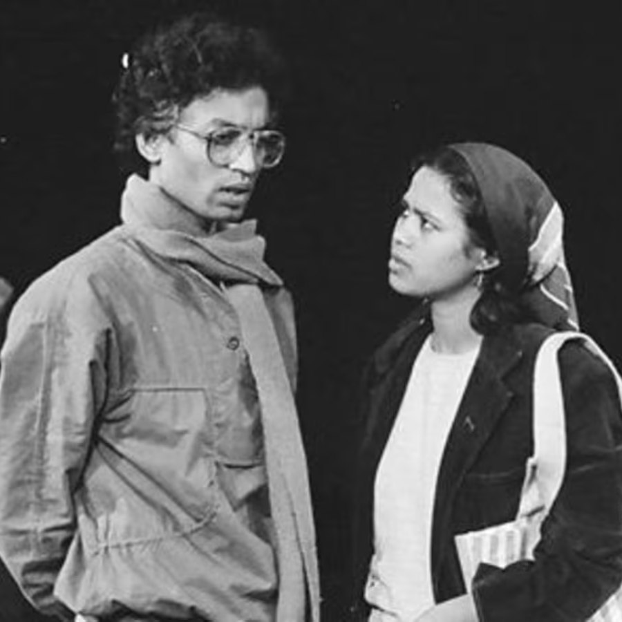 পুরানো সেই দিনের কথা...। অল্প বয়সে অভিনয়ের মঞ্চে ইরফান খান এবং সুতপা শিকদার। 