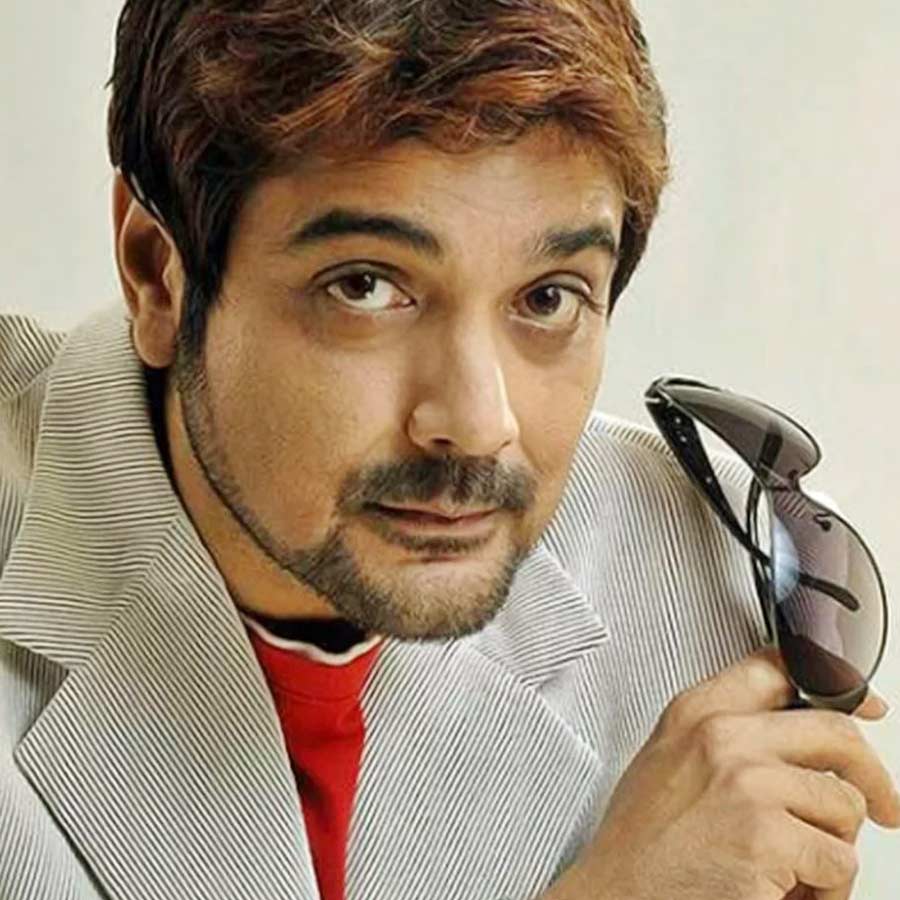 পদ্মশ্রী পাচ্ছেন প্রসেনজিৎ চট্টোপাধ্যায়।
