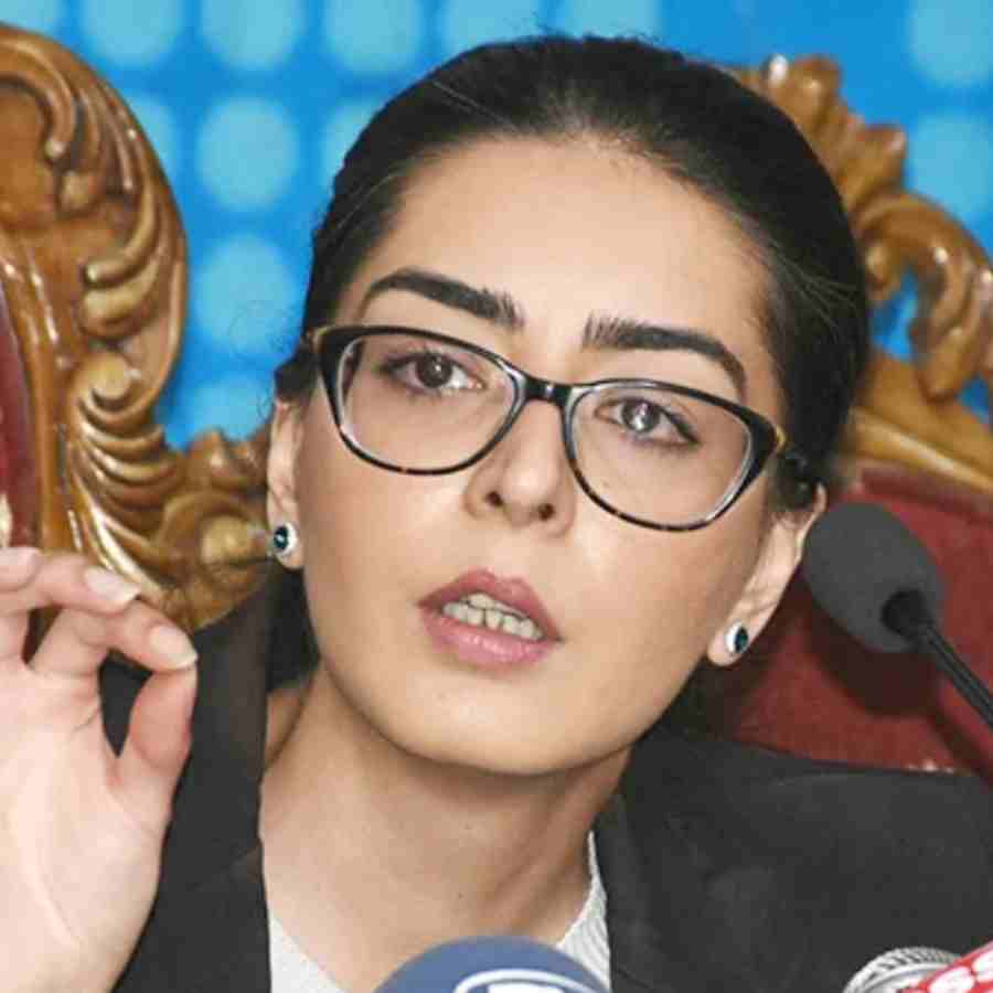 পাকিস্তানের মানবাধিকার কর্মী ইমান মাজারি।