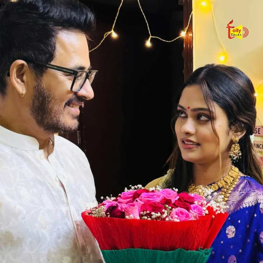 আনন্দবাজার ডট কম-কে কী বললেন হিরণের দ্বিতীয় স্ত্রী ঋতিকা গিরি?