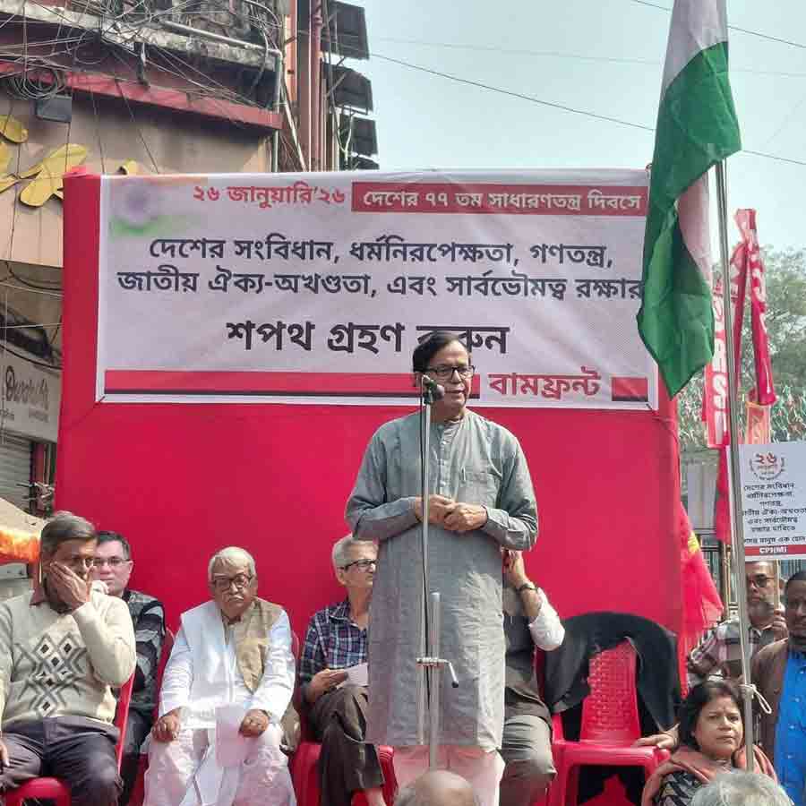 Left Front leaders voice grievance against SIR on Republic Day