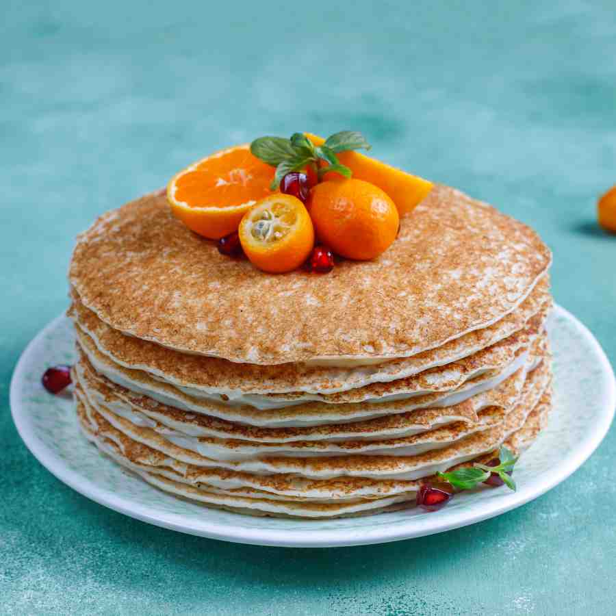 সকালের জলখাবার হোক বা ছোটদের টিফিন, সুজি দিয়ে কী কী বানাতে পারেন?