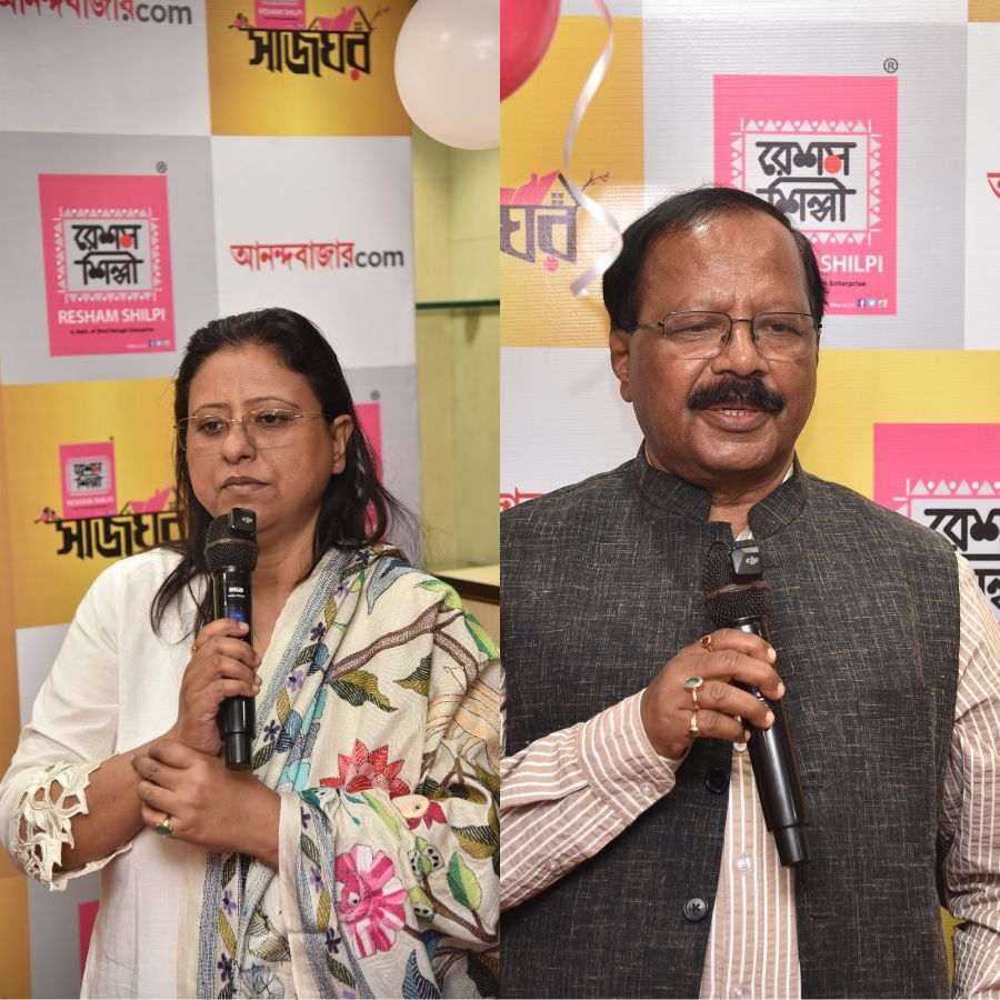 এই দিনটি কেবল কেক কাটার ছিল না, ছিল গল্পের। ‘সাজঘর: আমার শাড়ি, আমার গল্প'— এই এক ডাকে সাড়া দিয়ে সোশ্যাল মিডিয়ায় নিজেদের অন্দরমহল আর মনের আলমারি খুলে ধরেছিলেন অগণিত মানুষ। রেশম শিল্পীর ম্যানেজিং ডিরেক্টর সঙ্গীতা বন্দ্যোপাধ্যায় বড়ুয়ার কথায় ধরা পড়ল সেই কৃতজ্ঞতা, দীর্ঘ ৬৯ বছর ধরে যারা আগলে রেখেছেন এই শিল্পকে, আজকের সন্ধ্যাটি ছিল আসলে তাঁদেরই জয়গান গাওয়ার জন্য। একই কথা ফুটে উঠল সংস্থার চেয়ারম্যান রবীন্দ্রনাথ রায়ের মুখেও।