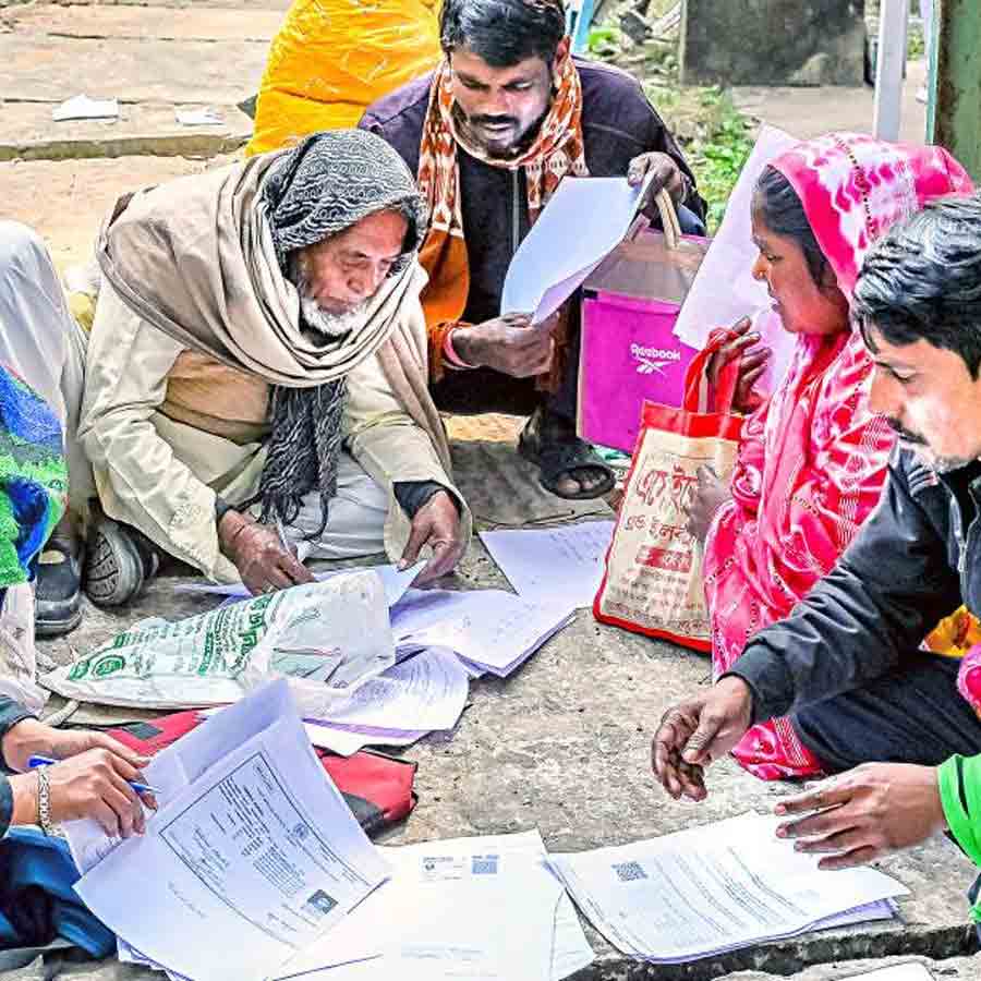 Only the National Election Commission could have acted as the savior of the common people