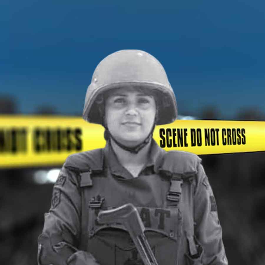 দিল্লি পুলিশের সোয়াট কমান্ডো কাজল চৌধরি। ছবি: সংগৃহীত।