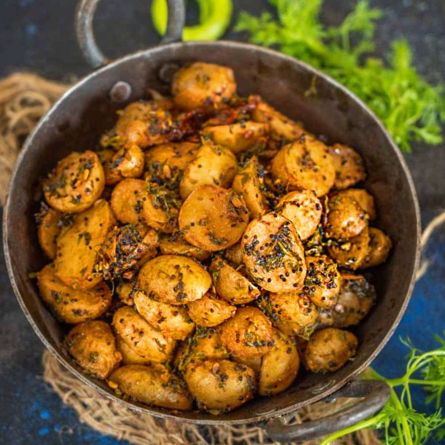 At Rashtrapati Bhawan guests from European Union was served Pahadi Jakhiya Aloo dgtl