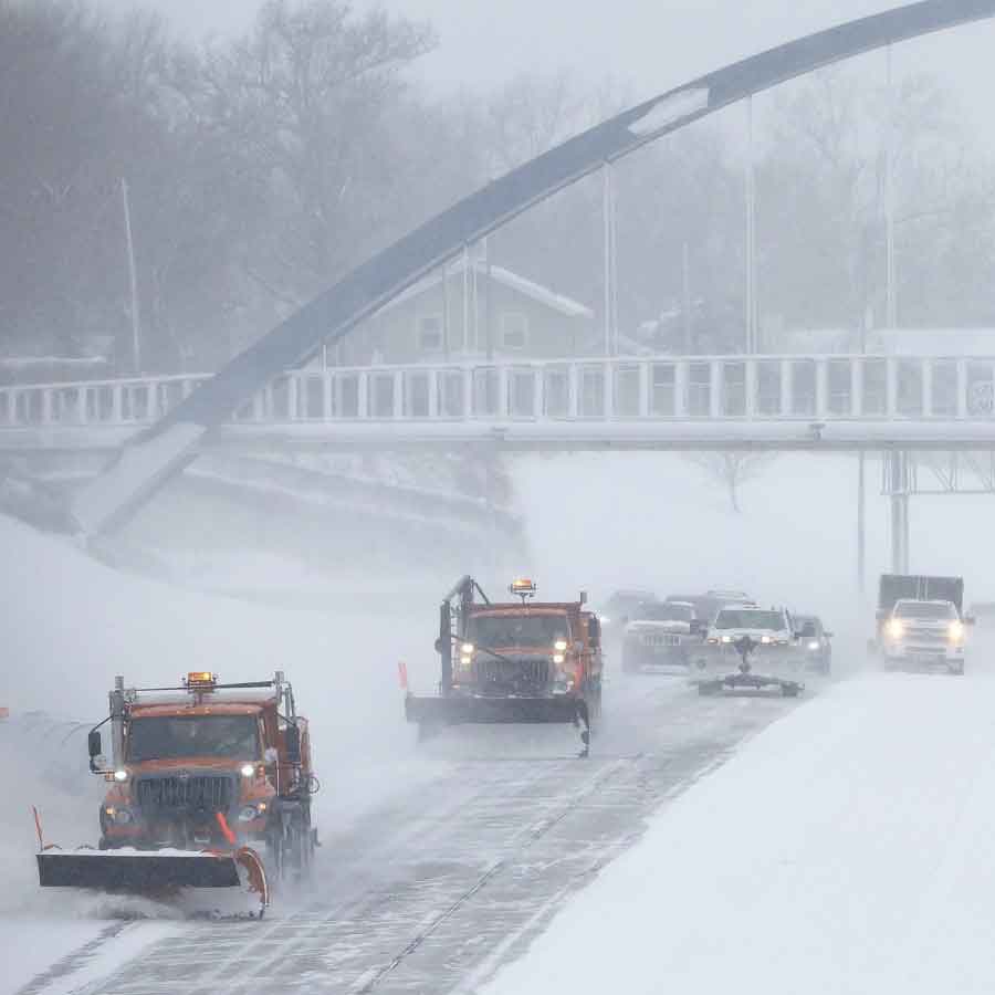 US east coast embraces Bomb Cyclone dgtl