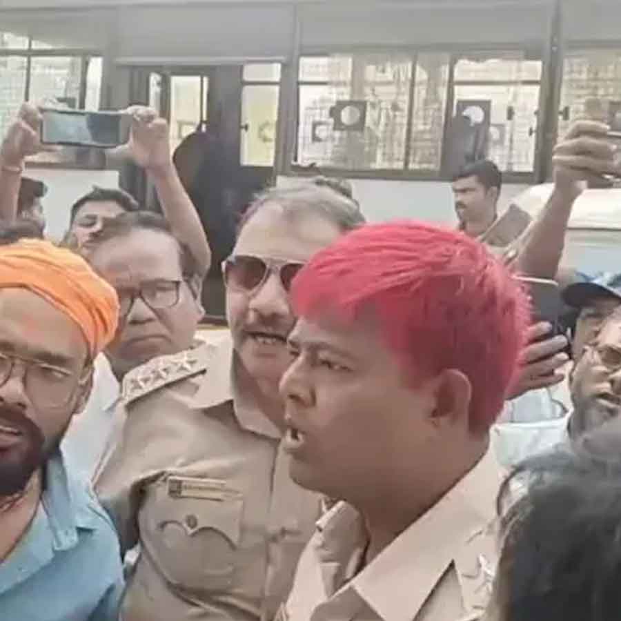 Police Officer\\\'s Hair