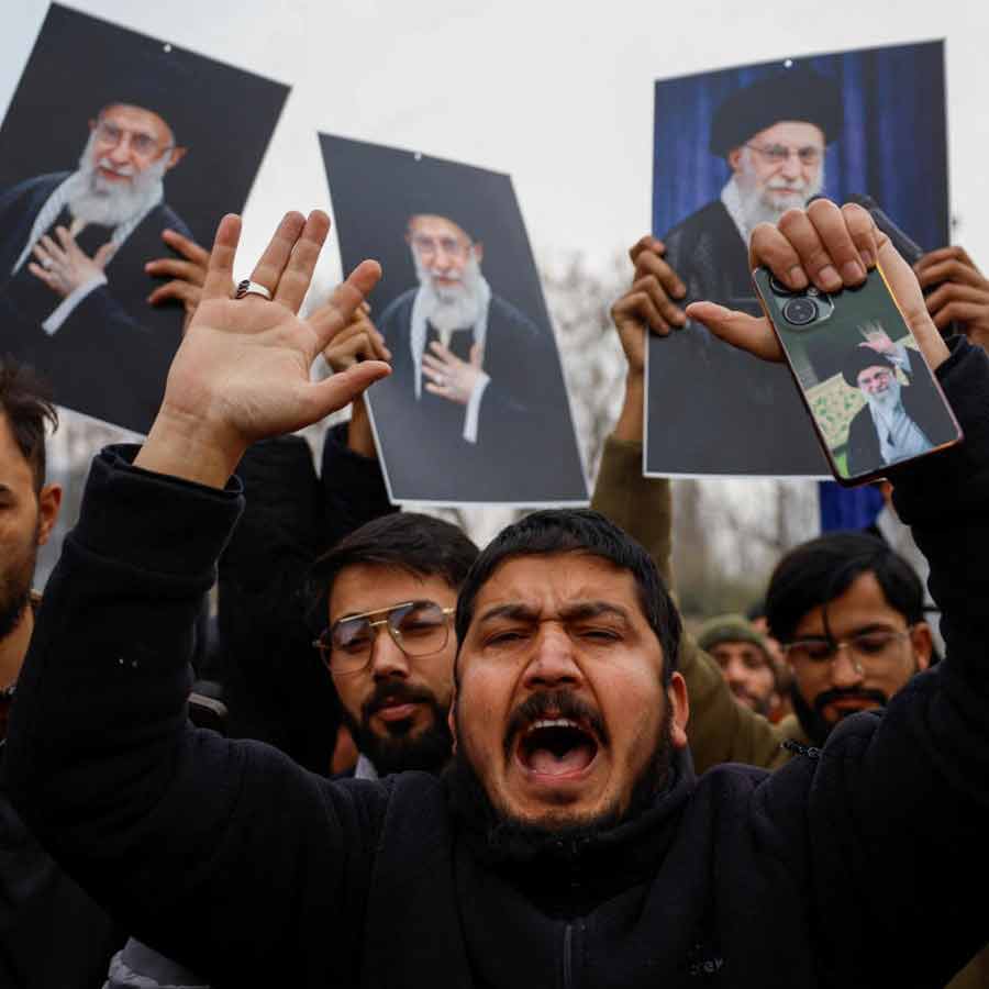 Can US capture Ali Khamenei through Venezuela style Military Operation in Iran 