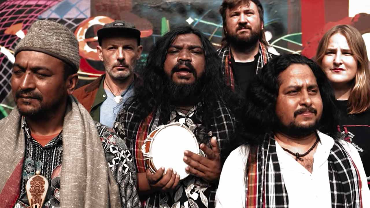 ‘দ্য থ্রি সিজ়’ ব্যান্ড। 