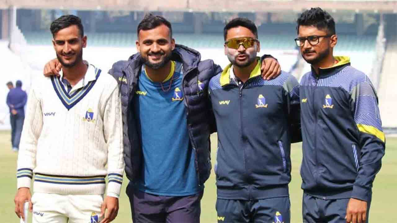 জুটি: পাঁচটি করে উইকেট আকাশ ও শাহবাজ়ের। 