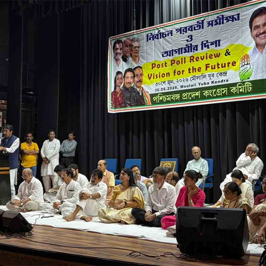 Venugopal also harps on opening Congress door for TMC people