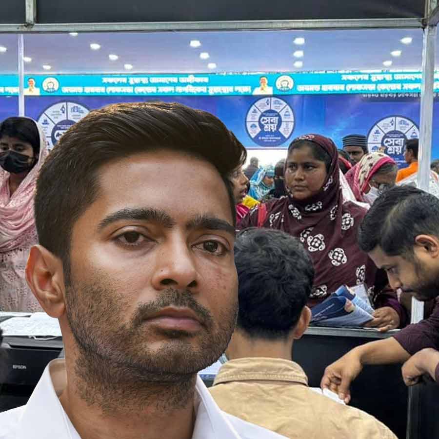 অভিষেক বন্দ্যোপাধ্যায়ের ‘সেবাশ্রয়’ স্বাস্থ্যশিবিরে অনিয়মের অভিযোগ।