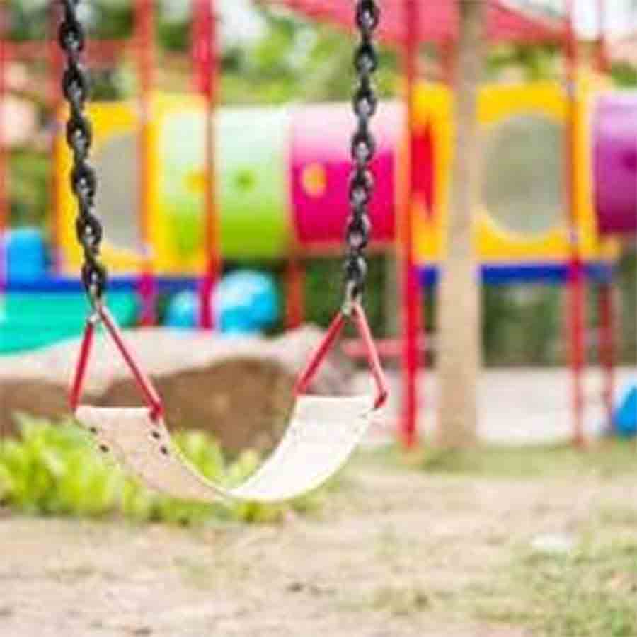 BJP leaders helped to reopen a forcefully closed Children park at Durgapur