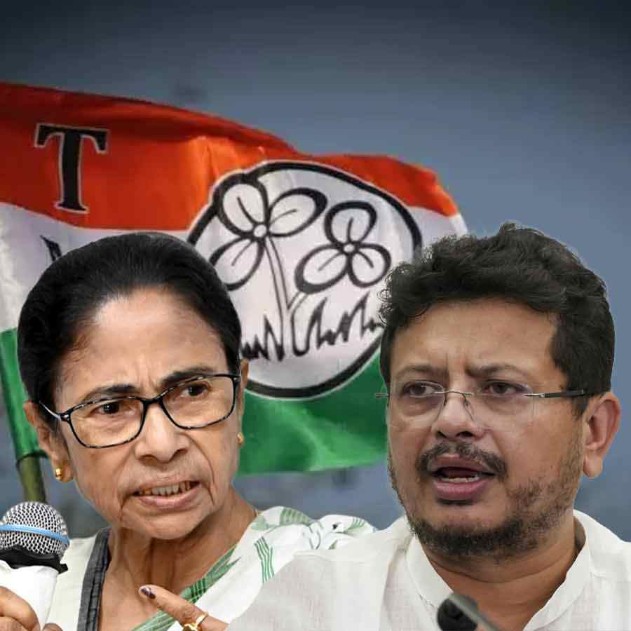 Election Commission of India writes to Mamta Banerjee and Ritabrata Banerjee seeking response from them by 6 July dgtl