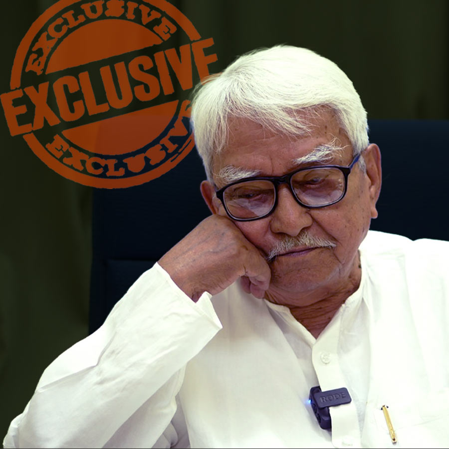 Veteran CPM Leader Biman Bose turns 87, Shares His Childhood days On Anandabazar Dot Com dgtl