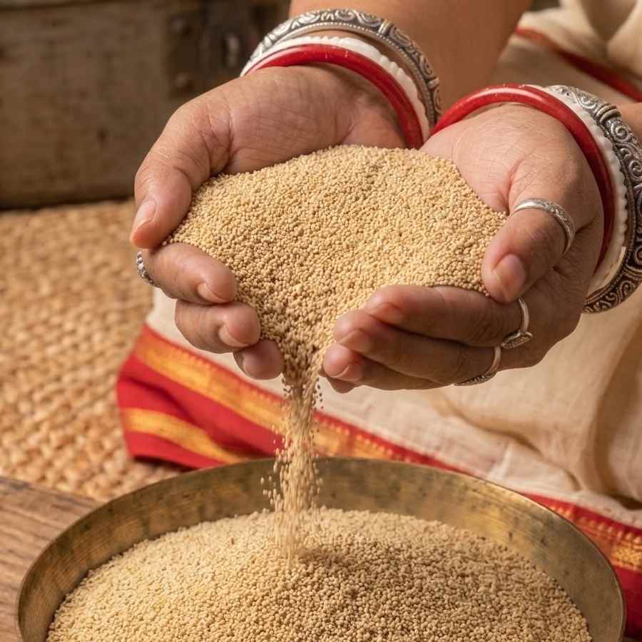 পোস্তই যখন ‘মুখ্য চরিত্র’!