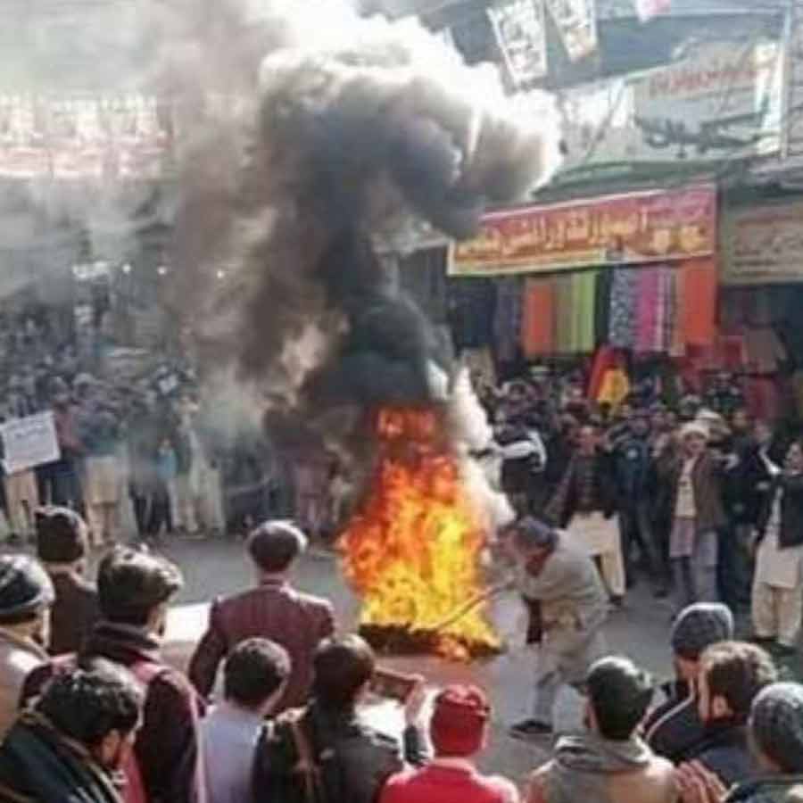 POK Leaders Allege Pakistan Army Supplied Guns and Ammunition to Kashmiris