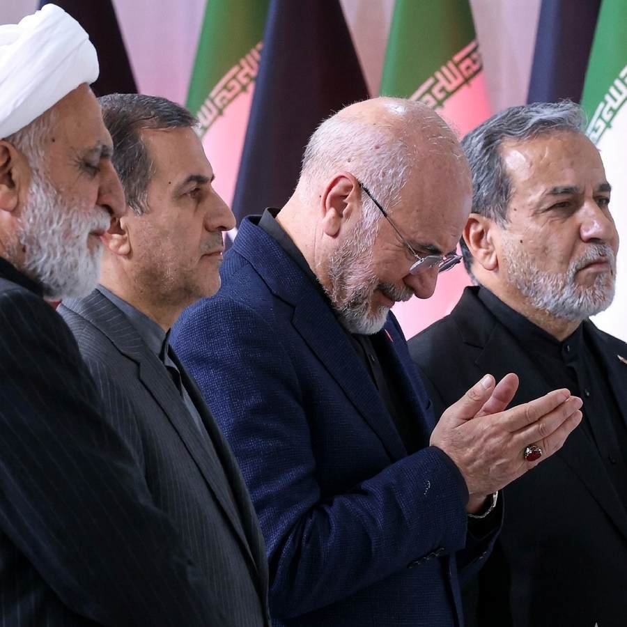 Iran leaders break down in the farewell ceremony of former supreme leader Ayatollah Ali Khamenei dgtl
