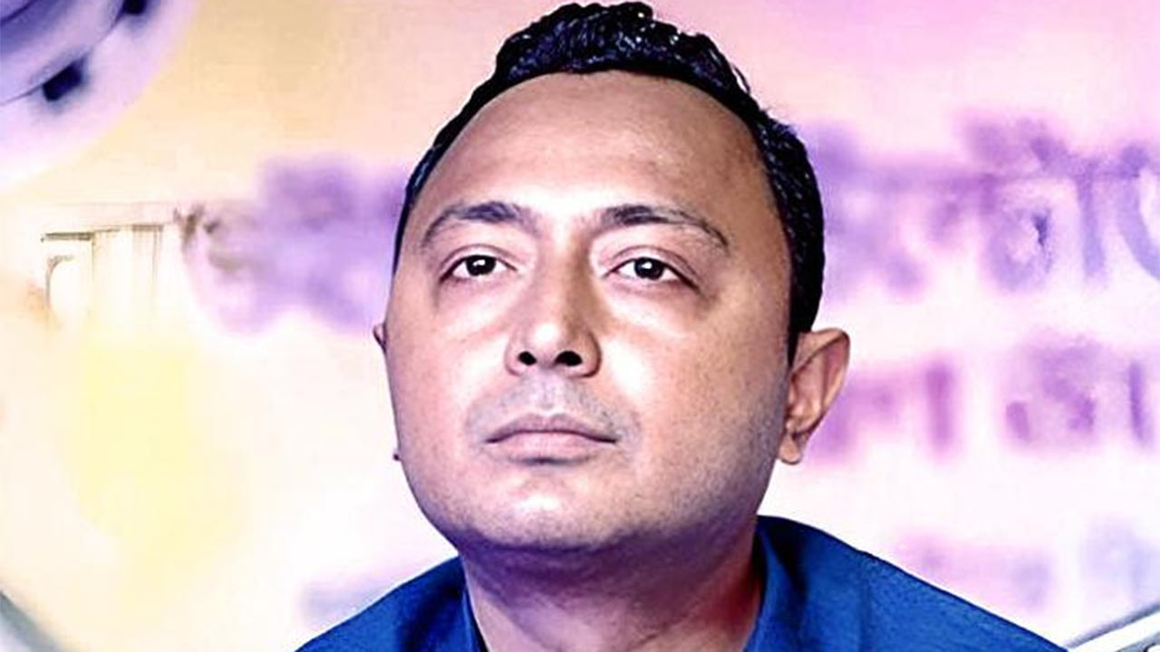 হাজতেও বিপদ বাড়ছে অভিষেক-ঘনিষ্ঠ নেতা দেবরাজ চক্রবর্তীর।