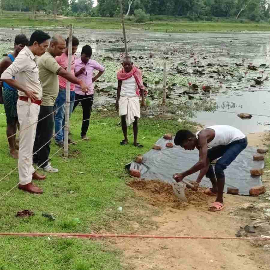 Blood-stained body of elderly woman recovered in Purulia