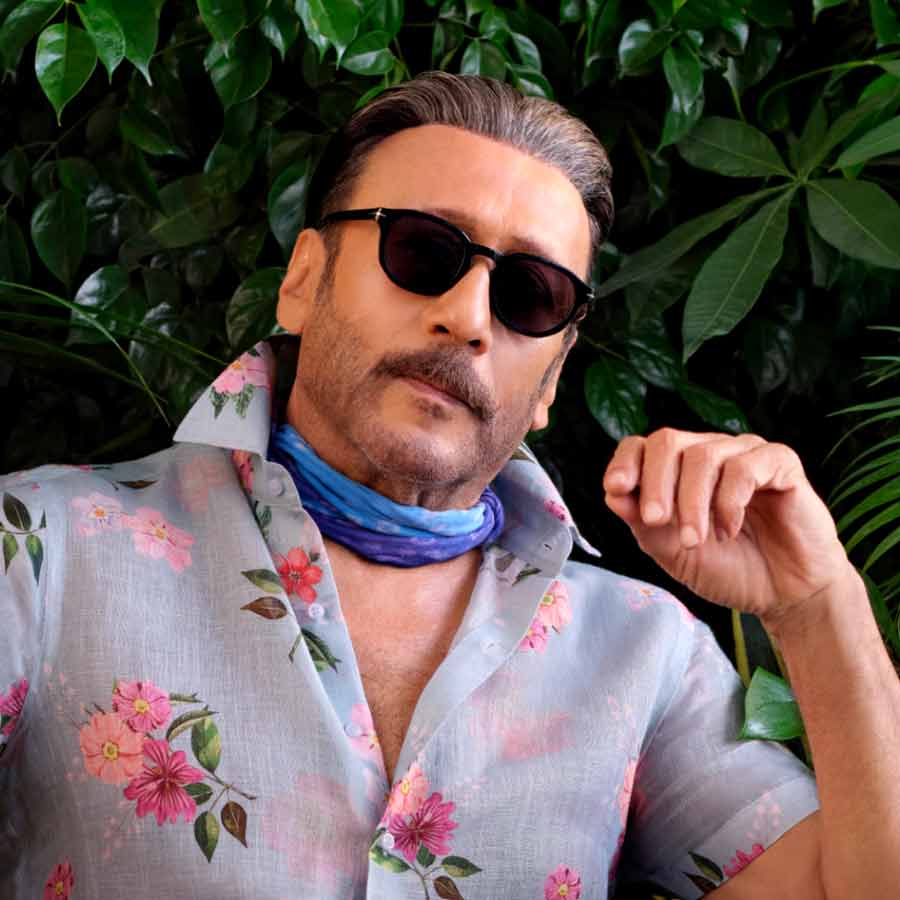 Want Your Child to listen, Jackie Shroff Shares the Ultimate Parenting Trick