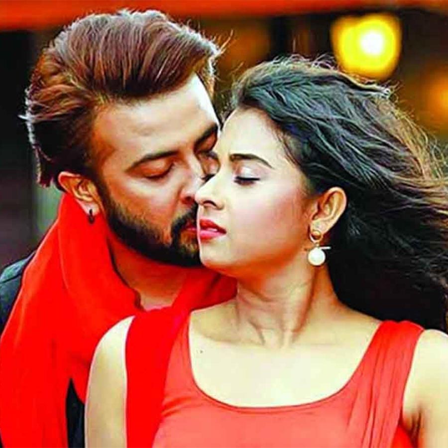 তৃতীয় বার বাবা হলেন শাকিব।