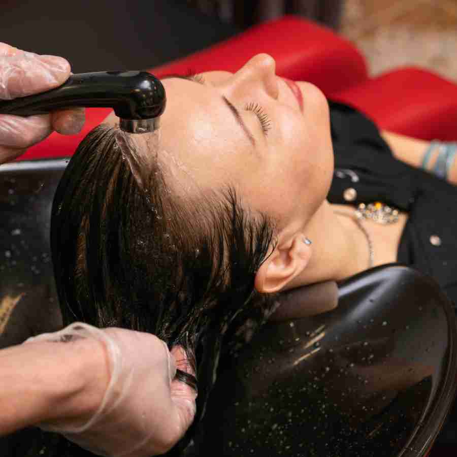 Beat the Summer Frizz, what are the benefits of Cysteine Hair Therapy