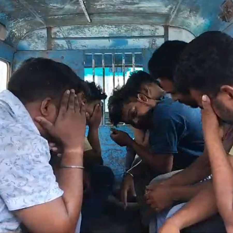 বেটিং চক্রের হদিস চাকদহে।