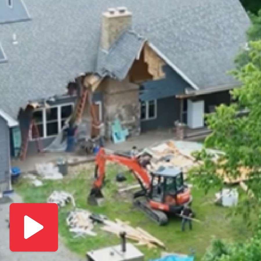 Video show man from Pennsylvania breaks own house after wife want to end marriage