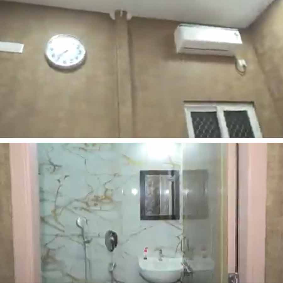 সুরেন্দ্রনাথ কলেজে বিলাসবহুল ঘরের হদিস। ছবি: সংগৃহীত।