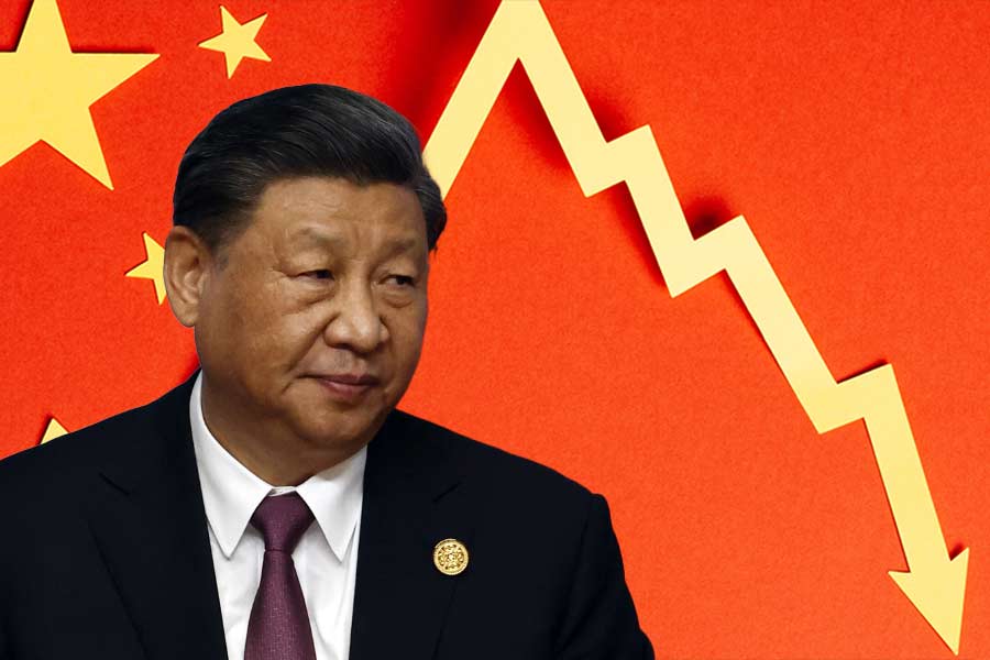 Chinese President Xi Jinping says US is a declining power though data shows Beijing never overtake America